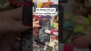Leia mais sobre o artigo #tarot #tarotreading #lovereading #karma #tarotcards
