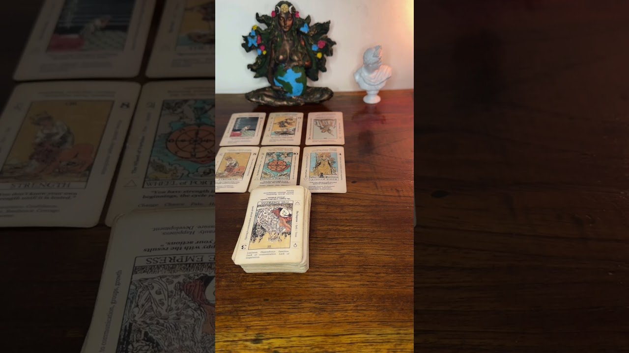 No momento, você está visualizando Tem alguém cansado de mentir pra si mesma sobre oque sente! #tarot #tarôdoamor #sentimentos #taro