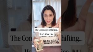 Leia mais sobre o artigo The connection is shifting here’s what I see #tarot #tarotreading #tarotcards