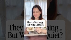 Leia mais sobre o artigo They’re WATCHING but why so QUIET?🤫 #tarot #tarotreading #tarotcards